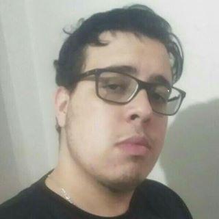 Rafael Castanheira Araújo