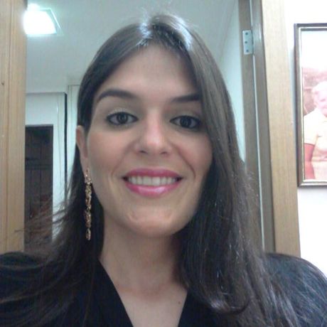 Carolinne Moreira e Souza